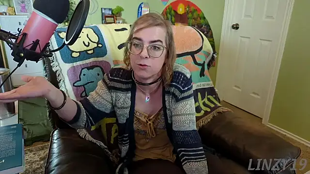 Linzy 19 online show from 27, 2, 2025