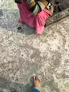 COUPLLE VILLAGE online show from 30, 11, 2025