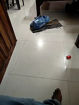 Snapshot of COUPLLE_VILLAGE chatting on 4, 12, 2025 COUPLLE VILLAGE online show from 4, 12, 2025