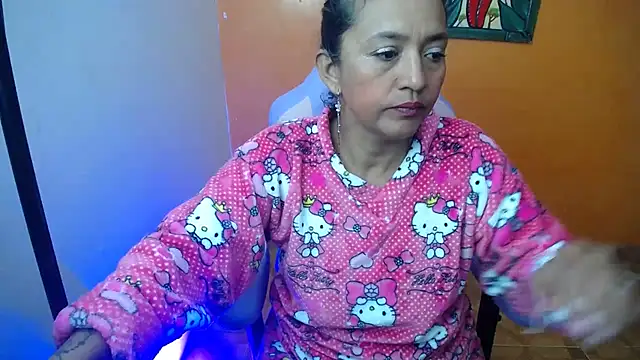 daleska ayala 1 online show from 21, 1, 2025