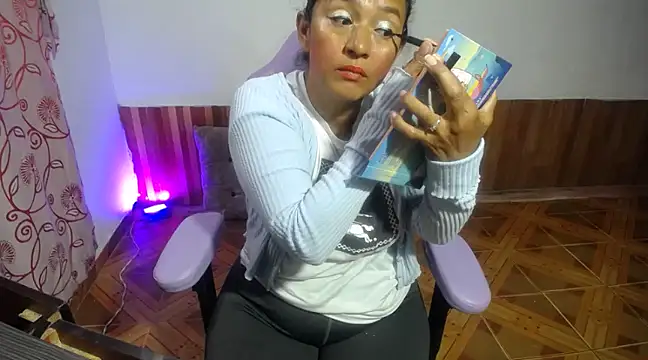 daleska ayala 1 online show from 19, 3, 2025