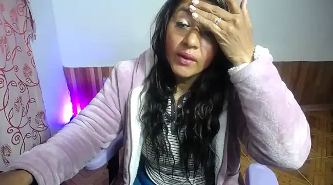 daleska ayala 1 online show from 20, 3, 2025
