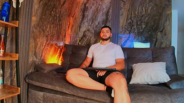 Andrew Brown online show from 27, 12, 2024