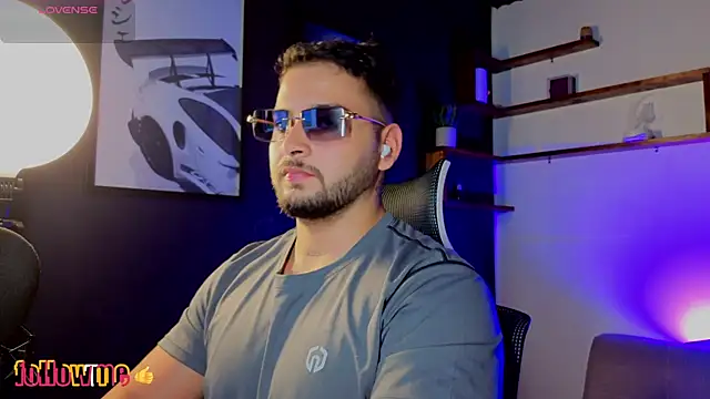 Andrew Brown online show from 6, 10, 2025