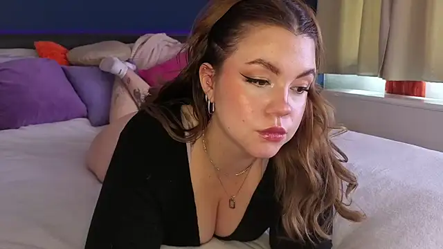 VictoriaLaFleur online show from 12, 5, 2026