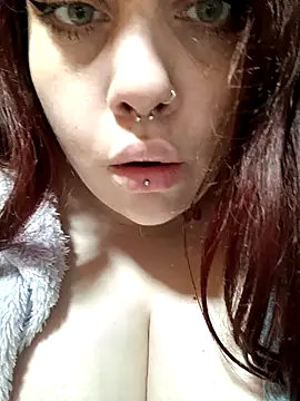 Snapshot of persefone97 chatting on 22, 2, 2025 persefone97 online show from 22, 2, 2025