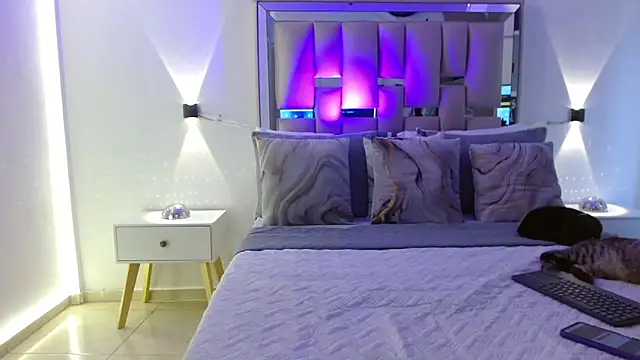 hellen martin online show from 8, 3, 2026