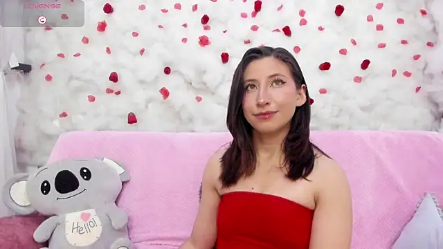 SkarletJhonson  online show from 9, 4, 2026