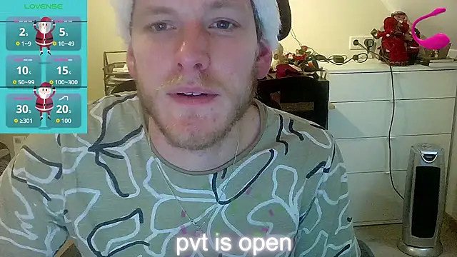 Snapshot of Love_Bert chatting on 20, 12, 2025 Love Bert online show from 20, 12, 2025