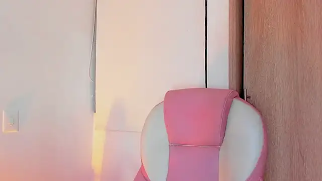 Snapshot of AnastaciaBlake chatting on 22, 12, 2024 AnastaciaBlake online show from 22, 12, 2024