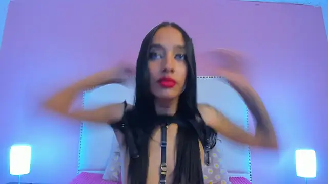 Snapshot of charlotte_kisss chatting on 14, 1, 2025 charlotte kisss online show from 14, 1, 2025