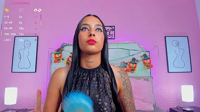 Snapshot of charlotte_kisss chatting on 23, 10, 2025 charlotte kisss online show from 23, 10, 2025