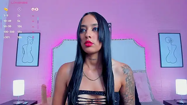 Snapshot of charlotte_kisss chatting on 1, 12, 2025 charlotte kisss online show from 1, 12, 2025