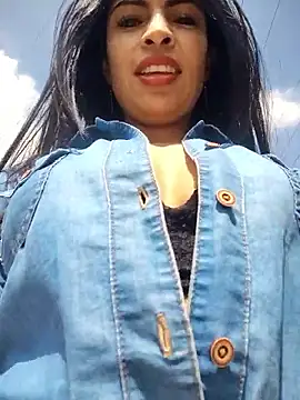 Astrid-- online show from 4, 3, 2026