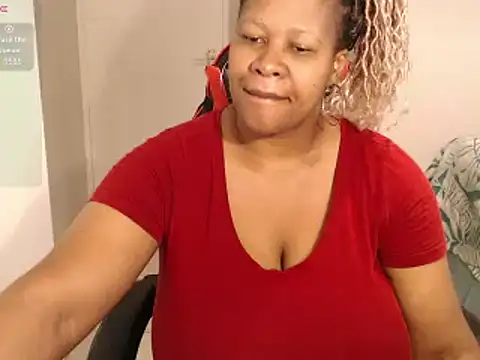 Snapshot of bustylisa1983 chatting on 17, 1, 2025 bustylisa1983 online show from 17, 1, 2025