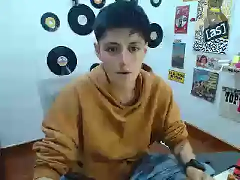 9 Fernanda 9 online show from 4, 3, 2025