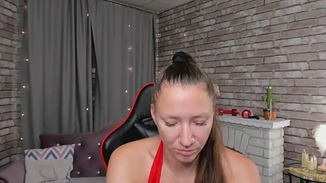 Snapshot of SarahCoksss chatting on 11, 6, 2026 SarahCoksss online show from 11, 6, 2026