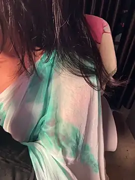 sexy-simmy online show from 3, 3, 2026