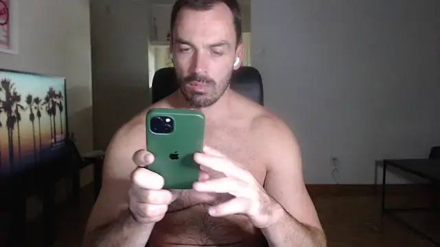 Snapshot of Hammer_Top chatting on 11, 10, 2025 Hammer Top online show from 11, 10, 2025