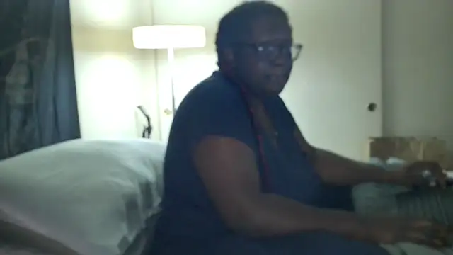 Yagurl  west online show from 13, 1, 2025