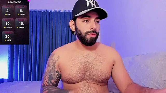 Snapshot of leo_thewolf_ chatting on 13, 9, 2025 leo thewolf online show from 13, 9, 2025