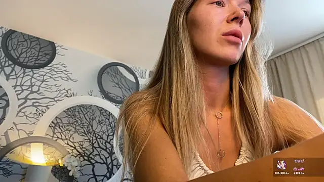 viviann evans online show from 10, 6, 2026