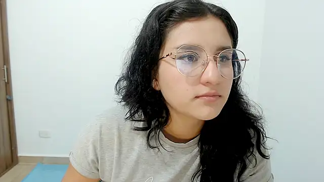 Snapshot of A_LittlePrinces chatting on 15, 12, 2024 A LittlePrinces online show from 15, 12, 2024