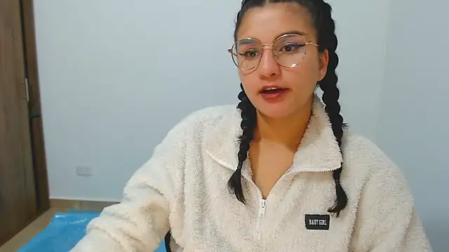 Snapshot of A_LittlePrinces chatting on 17, 12, 2024 A LittlePrinces online show from 17, 12, 2024