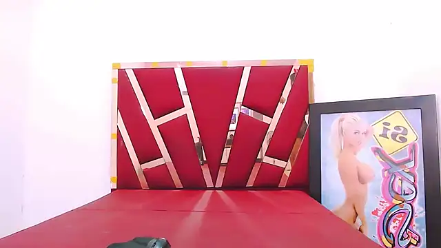 Snapshot of ana_star chatting on 7, 3, 2025 ana star online show from 7, 3, 2025