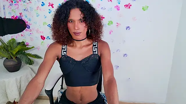 Snapshot of lau_sil chatting on 8, 9, 2025 lau sil online show from 8, 9, 2025