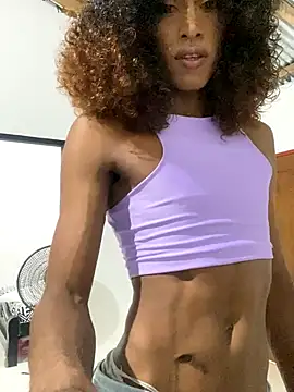 Snapshot of lau_sil chatting on 19, 11, 2025 lau sil online show from 19, 11, 2025