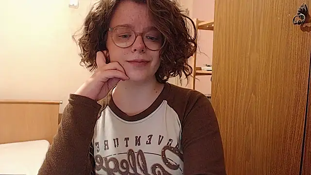 Snapshot of Chmiri_cb chatting on 9, 2, 2025 Chmiri cb online show from 9, 2, 2025