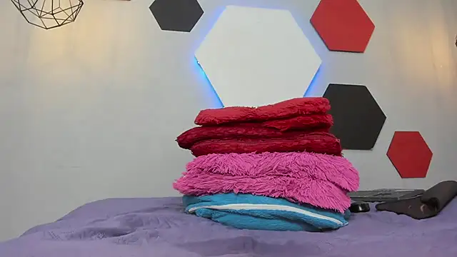 Snapshot of martinaclark chatting on 1, 1, 2025 martinaclark online show from 1, 1, 2025