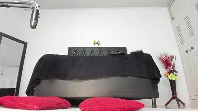 martinaclark online show from 15, 5, 2026