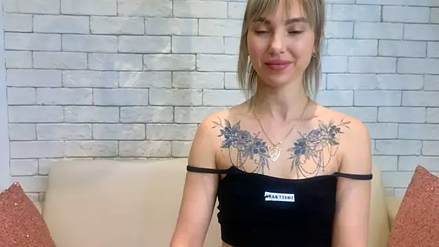 MiaMinx online show from 31, 1, 2025