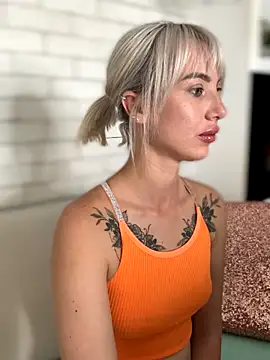 MiaMinx online show from 22, 10, 2025