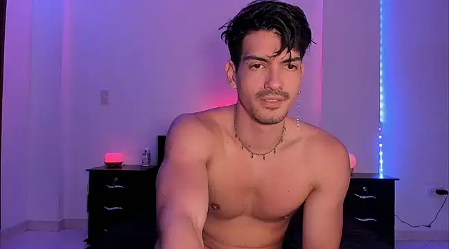 Snapshot of magnusifrit chatting on 8, 1, 2025 magnusifrit online show from 8, 1, 2025