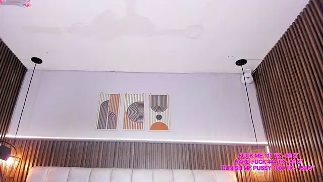 Ashleyy23x online show from 24, 4, 2026