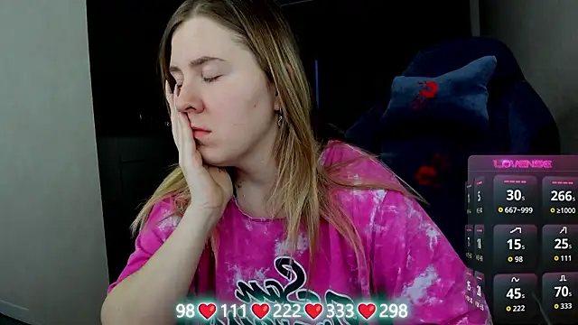 Olivia Munk online show from 13, 3, 2026