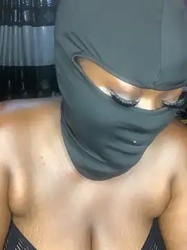 sweet1111 online show from 6, 1, 2025