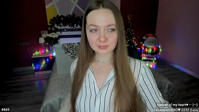 Snapshot of LizaGost chatting on 17, 12, 2025 LizaGost online show from 17, 12, 2025