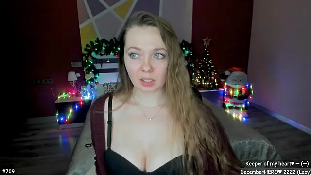 Snapshot of LizaGost chatting on 19, 12, 2025 LizaGost online show from 19, 12, 2025