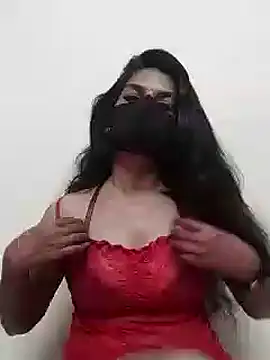 Shuttii 25 online show from 5, 12, 2024