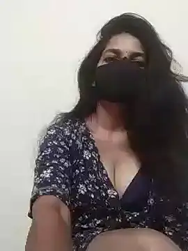 Shuttii 25 online show from 4, 3, 2025