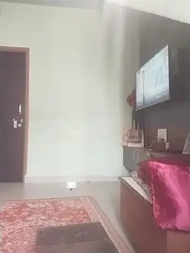 Shuttii 25 online show from 10, 9, 2025