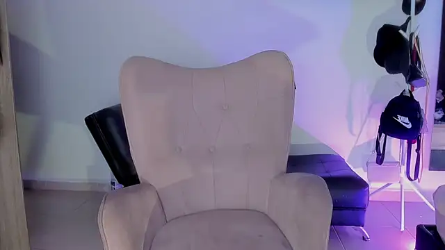 selene king2 online show from 4, 10, 2025