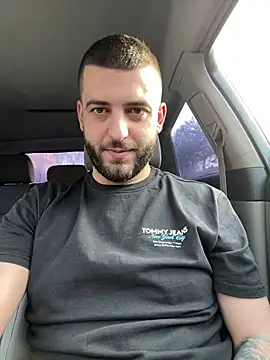 ElChapoGuzman95 online show from 27, 1, 2025