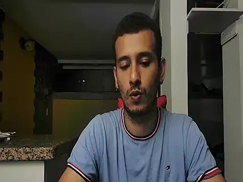 Snapshot of talktome4 chatting on 24, 3, 2026 talktome4 online show from 24, 3, 2026