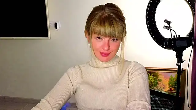  comefeelme  online show from 18, 12, 2025