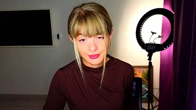  comefeelme  online show from 21, 12, 2025